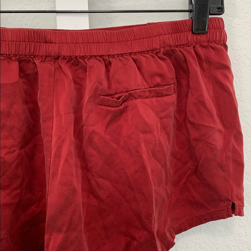 Quince Red Silk Shorts Size Large - Picture 4 of 9